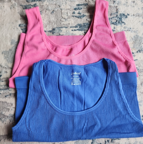 Crop Top Bundle Ribbed Size M/L - Picture 3 of 5